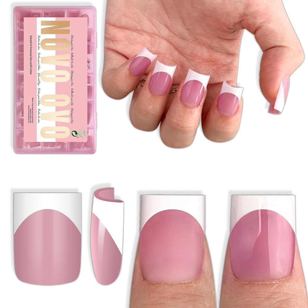 Uñas francesas blancas cortas en forma cuadrada de NOVO OVO para uso en casa.
