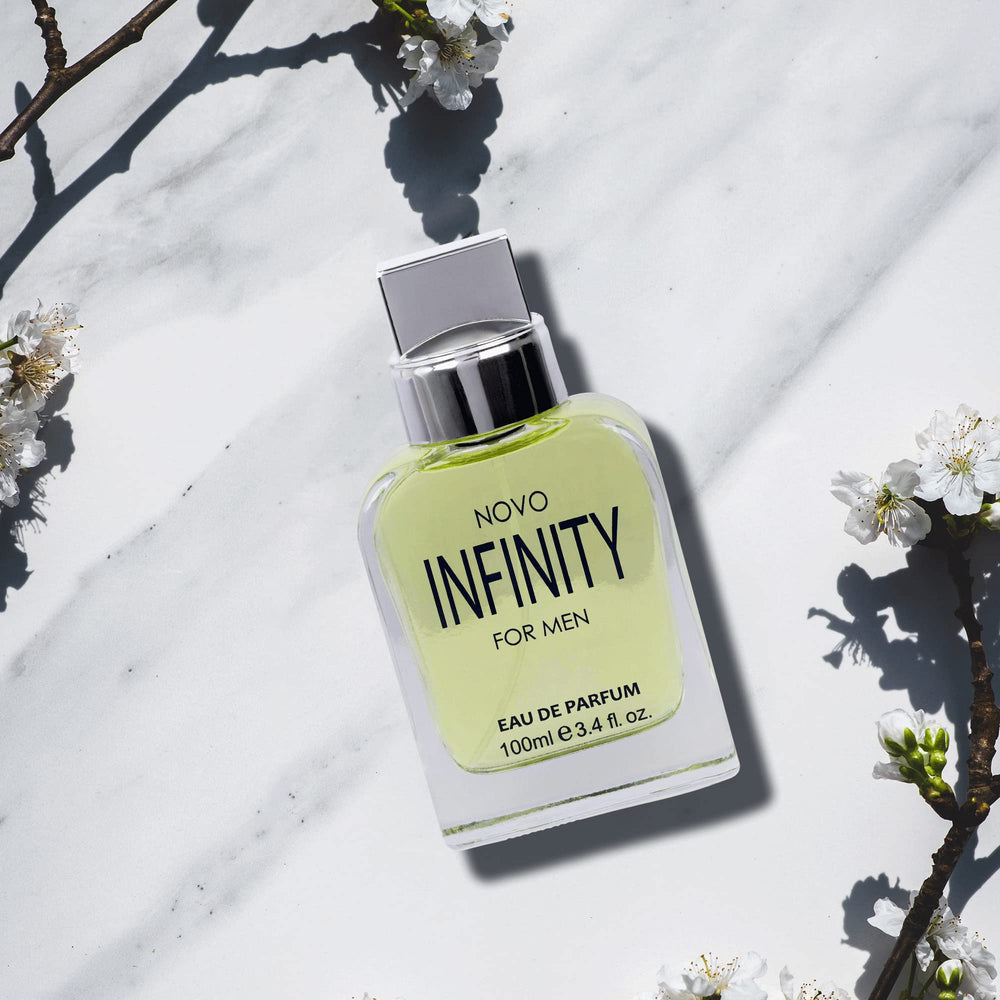 NovoGlow Infinity gift-ready presentation hints at a thoughtful gift.