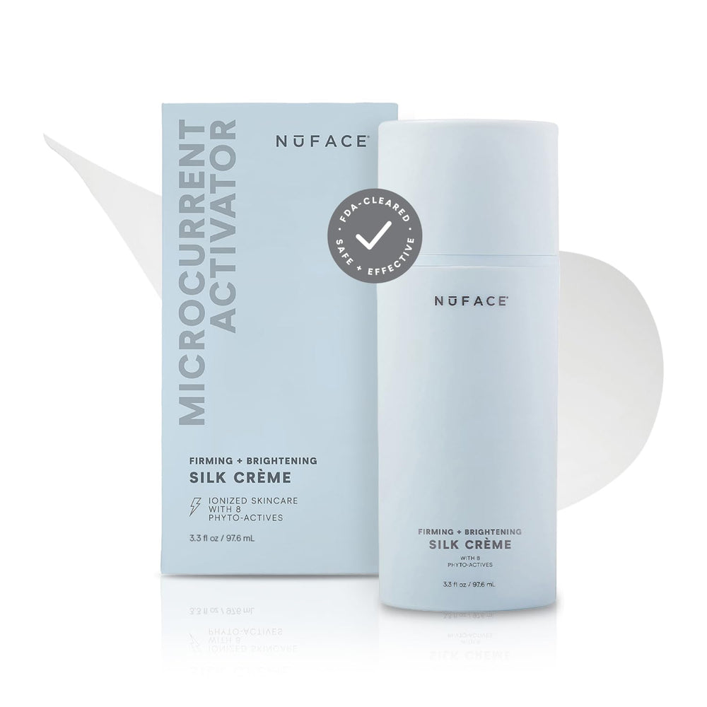 NuFACE Silk Creme Activator en bote, facilita la conducción de la corriente para la piel.