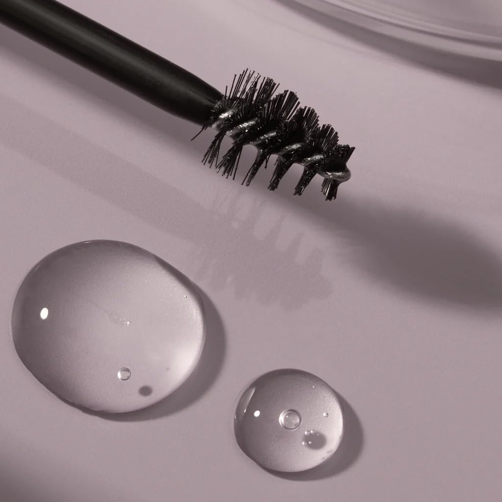 NULASTIN cejas con resultados visibles en densidad y forma al mirarlas.