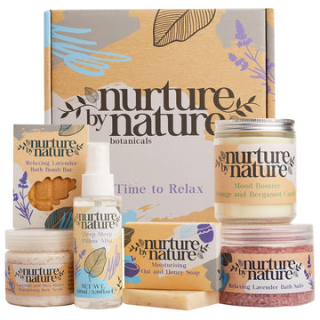 Vela de soja Nurture by Nature, aroma lavanda para ambiente relajante.