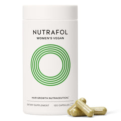 Nutrafol Mujeres, botella, promueve cabello más grueso con uso diario.