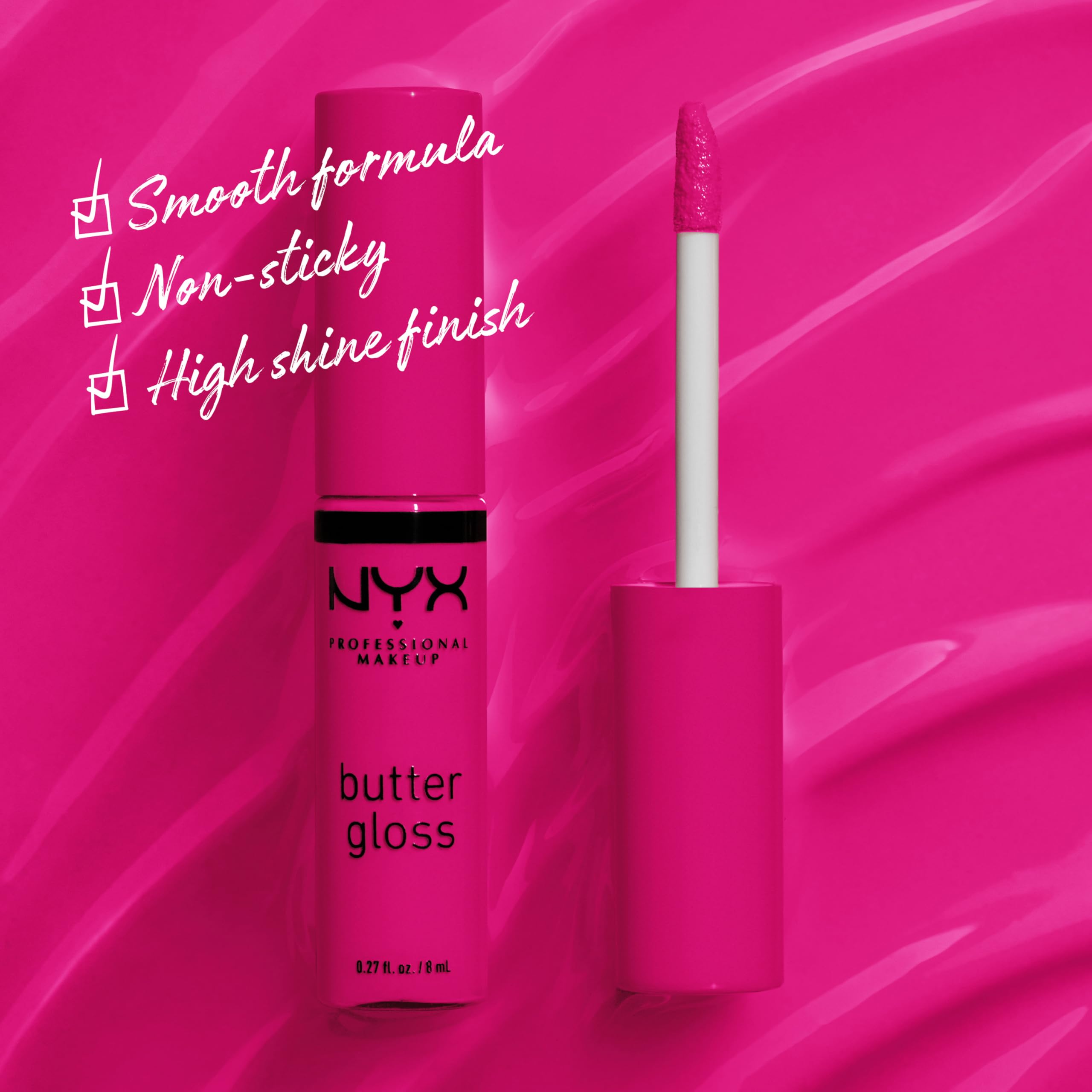 NYX Butter Gloss desliza crema y deja labios suaves.