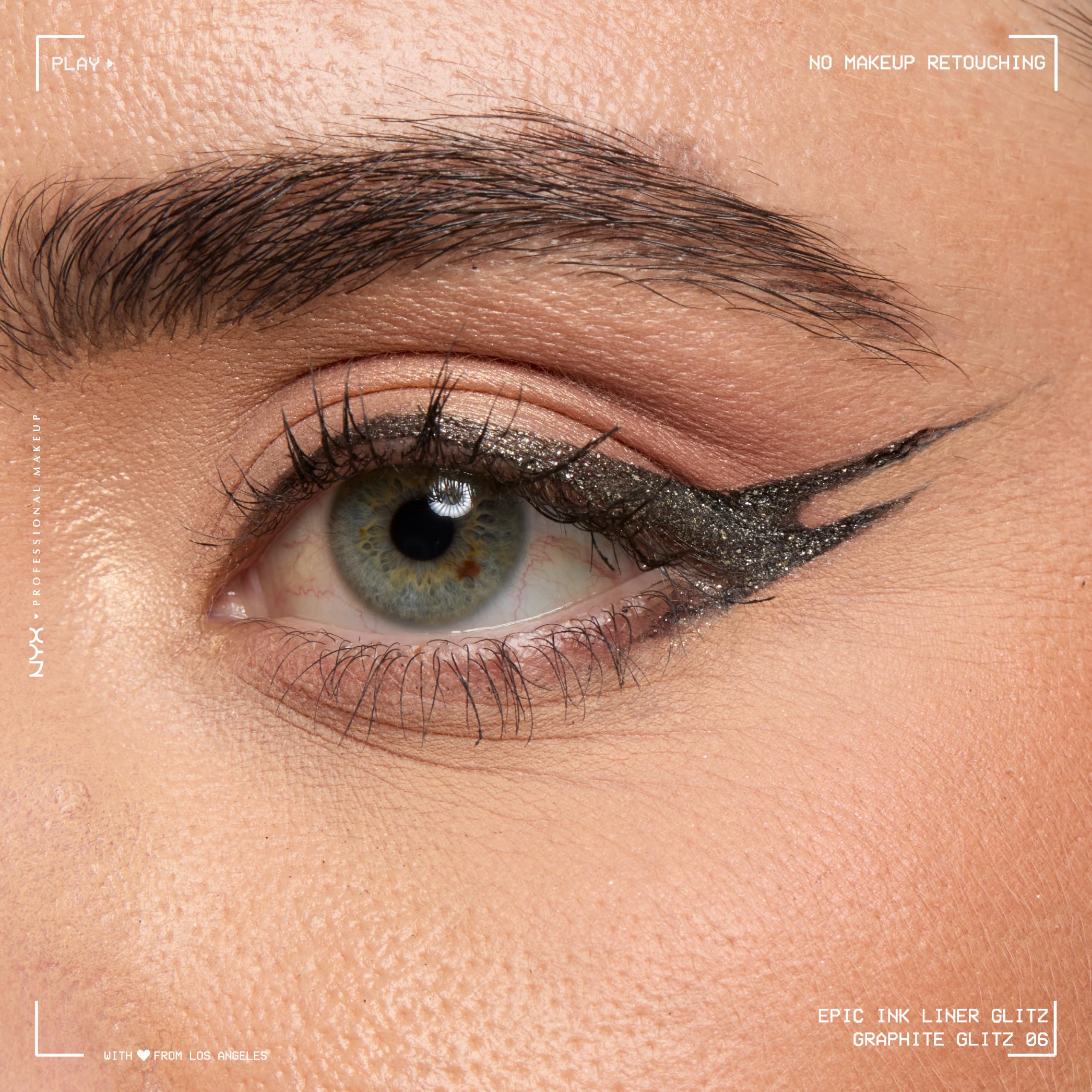 NYX Epic Ink Glitz delineador Graphite Glitz, color metálico que realza la mirada con una pasada.
