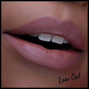 Muestra labial NYX Lip Lingerie XXL en tono cálido para todos.