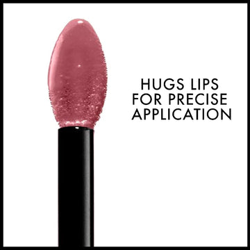 Look de día con NYX Lip Lingerie XXL Matte Dusty Pink, color versátil para cualquier ocasión.