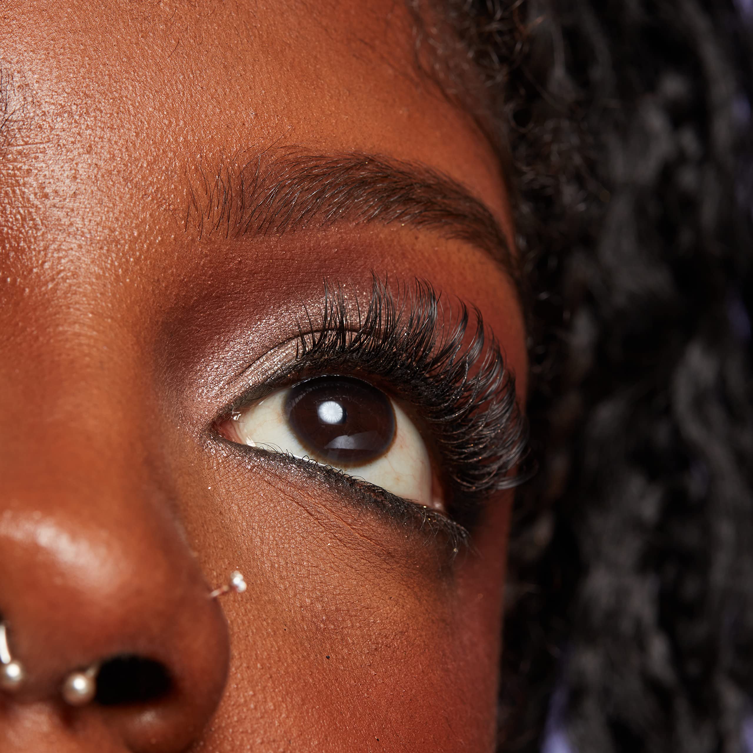 Variedad de pestañas para distintos looks con NYX Jumbo Lash.