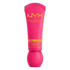 NYX Smushy Matte Lip Balm en aplicación suave para labios hidratados