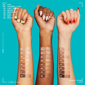 NYX Wonder Stick aplicacion-suave-cremosa facilita contornear rostro.