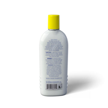 Ocean Potion loción post-sol, aplicación en la mano, crema ligera para rehidratar la piel.