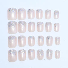 OCOUYVD Diseños bling en uñas para brillar en eventos.