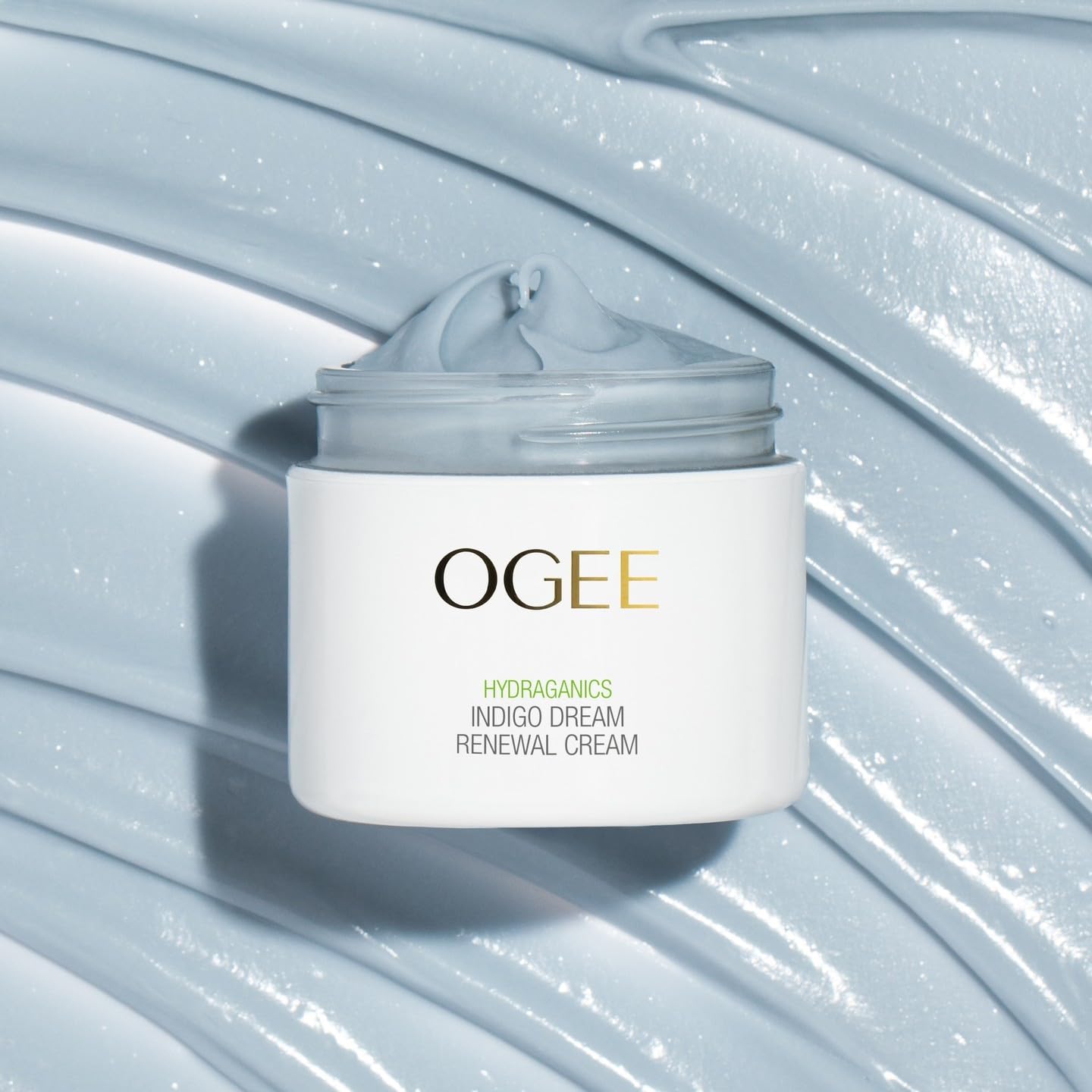 Ogee Indigo Dream se integra en un ritual de cuidado facial