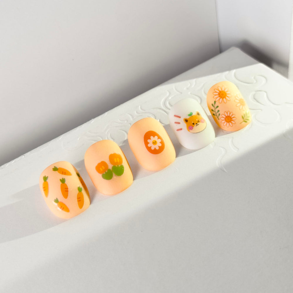 Pegatinas okiyomi que brillan en la oscuridad para uñas.