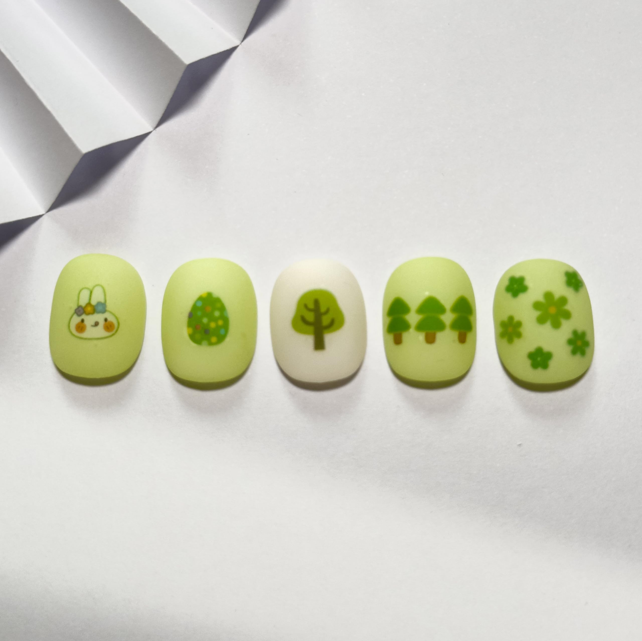 Pegatinas okiyomi suaves para uñas, fáciles de quitar.