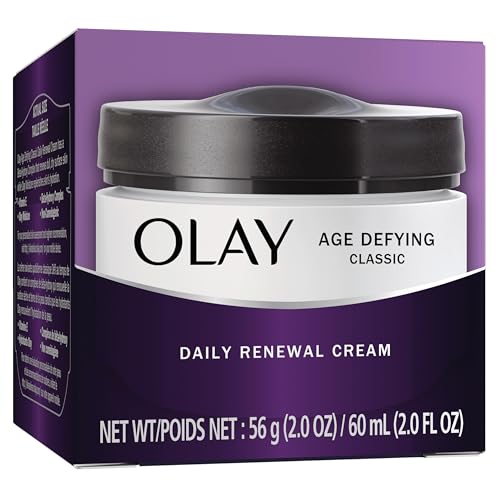 Texture crème Olay anti-âge non comedogene adaptée à tous types de peau.