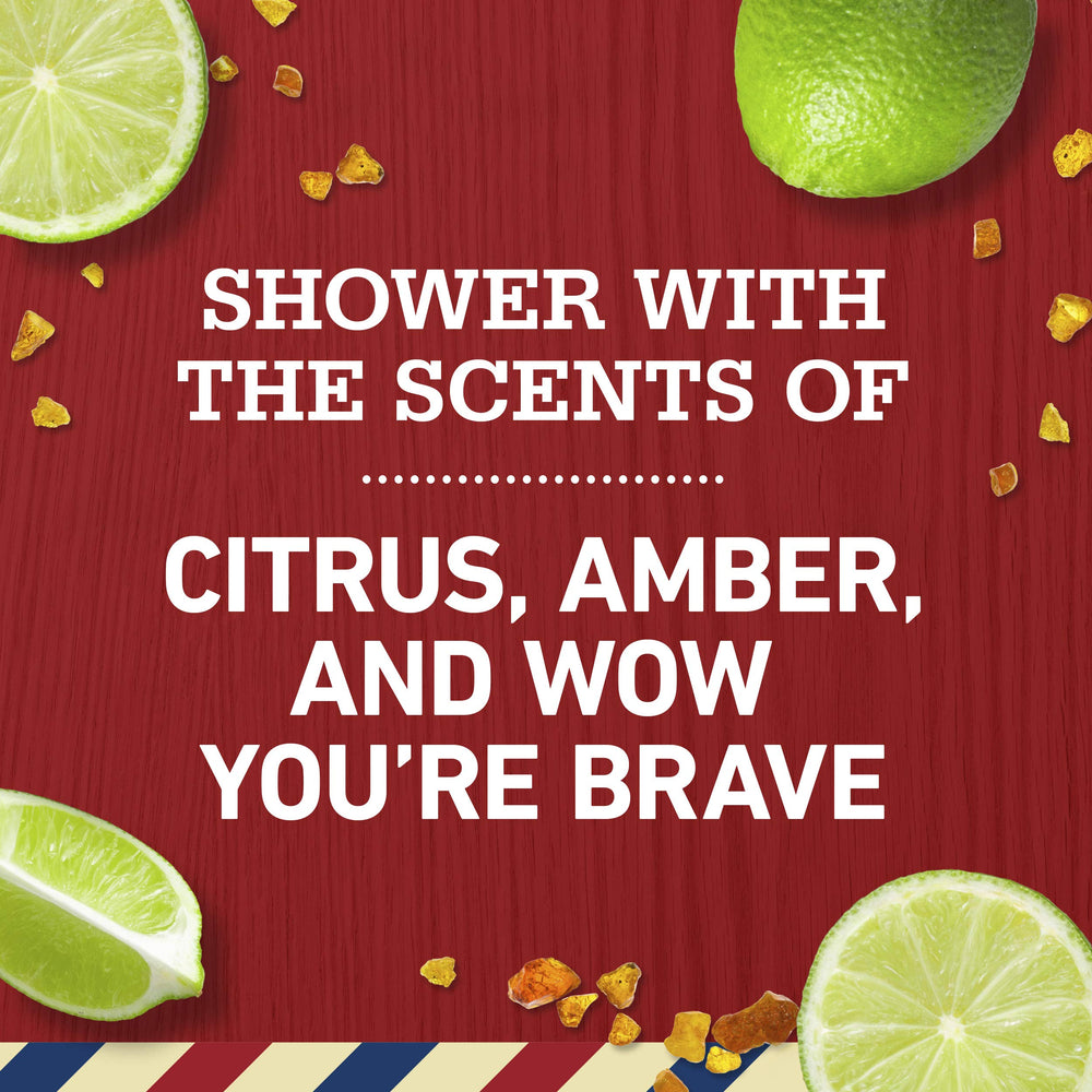 Old Spice Charcoal Champú, textura cremosa que genera espuma suave.