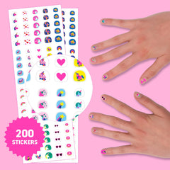 Omy Unicorn Nail Stickers resisten el lavado de manos y mantienen el color