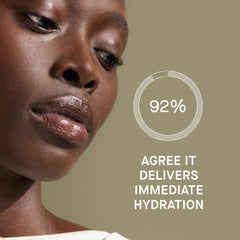 Oneskin Lip SPF OS-01, texture crème hydratante pour lèvres.