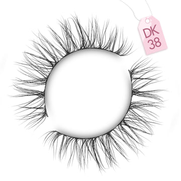 Onlyall Wispy Lashes modelo D-K38 ofrece un resultado natural y elegante.