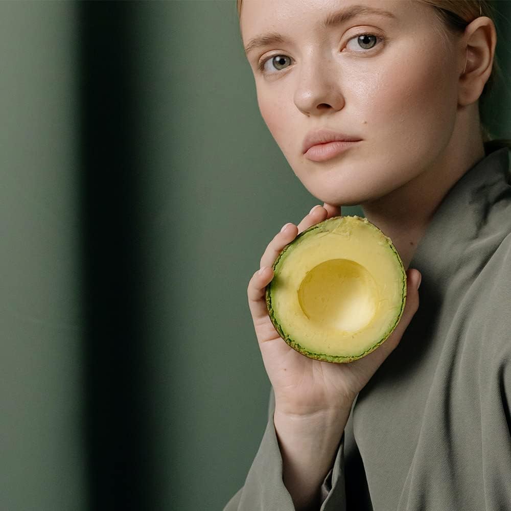 OPO Aceite de aguacate, uso en piel para hidratación suave.