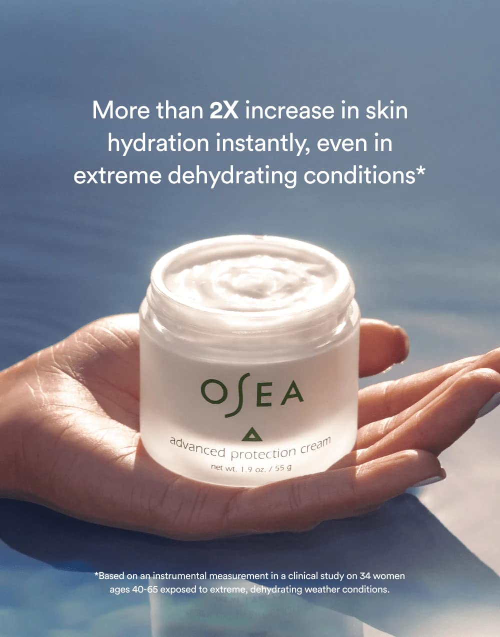 Crema OSEA con textura ligera ofrece sensación de confort diario.