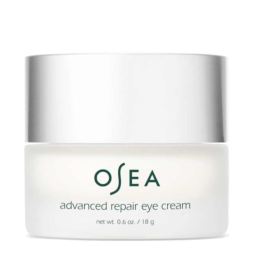 Crema para ojos OSEA Reparación Avanzada, textura hidratante para la delicada piel ocular.