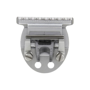 Cuchilla en T ancha Oster para bordes detallados y recortes suaves.