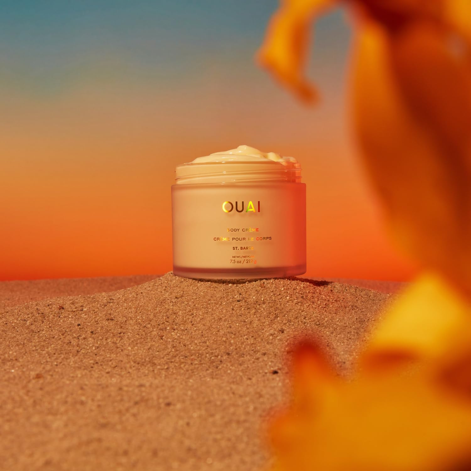 OUAI crema corporal St. Barts se absorbe rápidamente dejando piel suave
