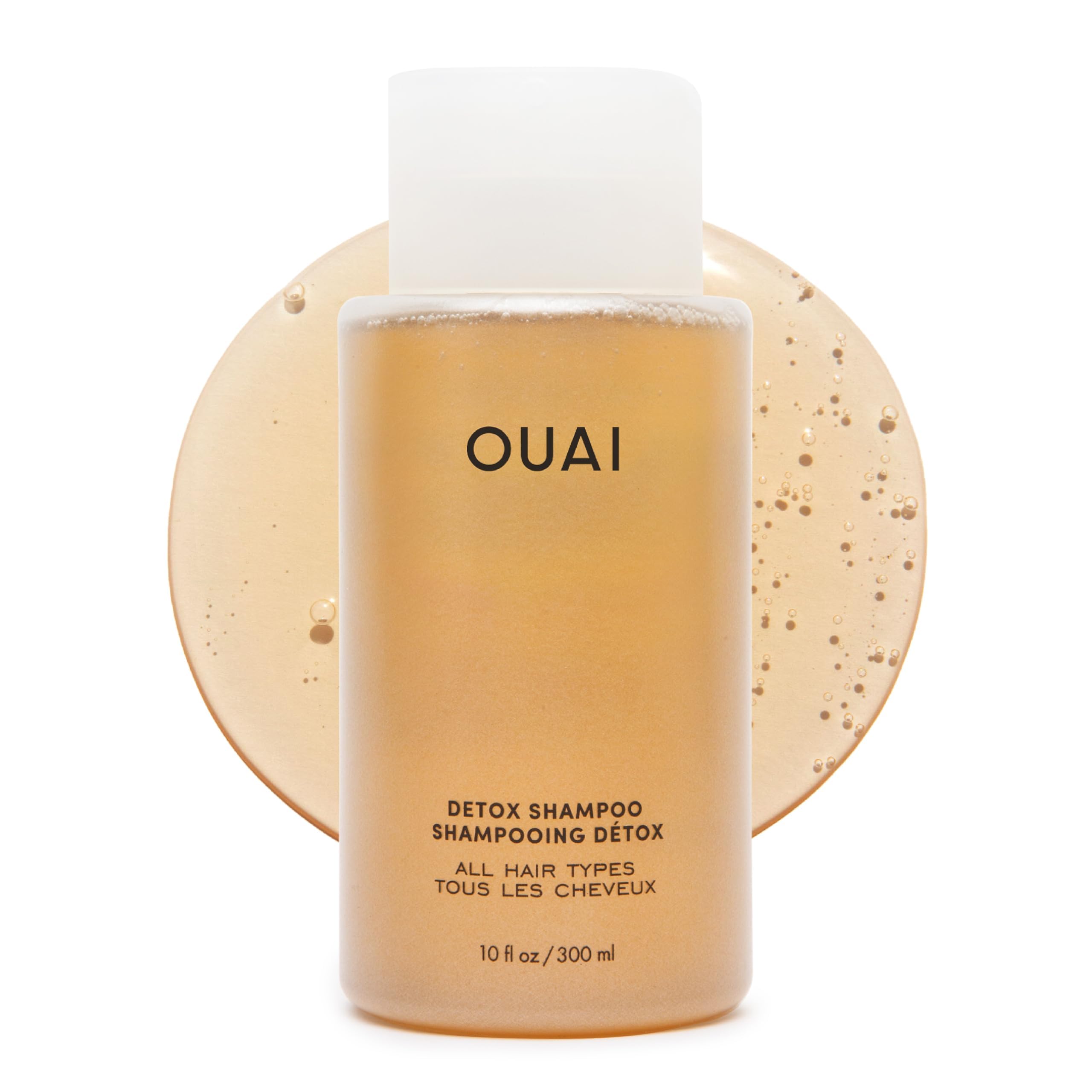 OUAI Detox Shampoing, bouteille-vinaigre-pomme purifie le cuir chevelu et rafraichit les cheveux.