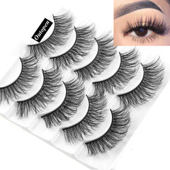 Pestañas Outopen con efecto esponjado de 15 mm para apariencia natural.