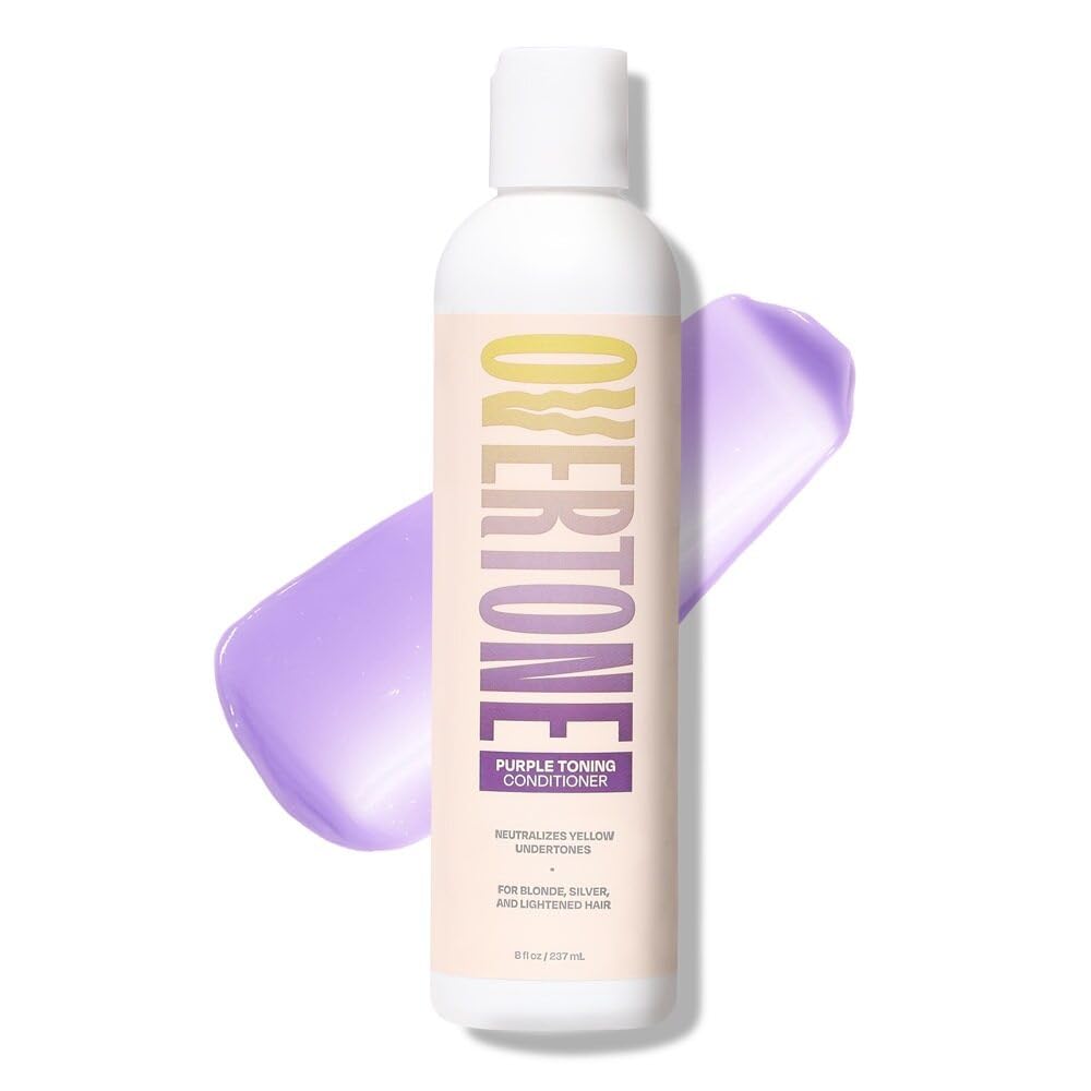 Acondicionador morado de oVertone en botella, listo para usar en casa.