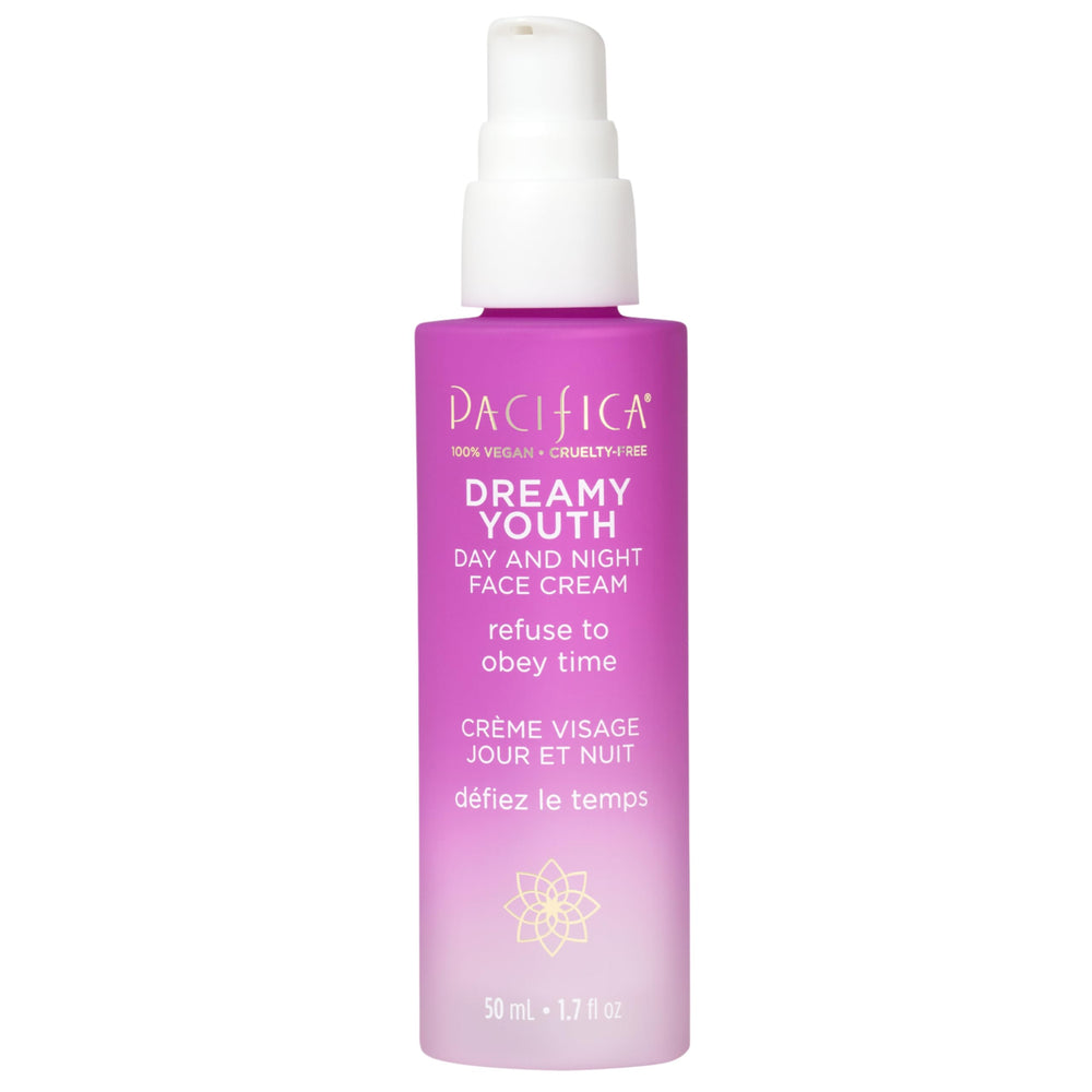 Pacifica crema facial textura ligera no grasa se integra fácilmente.