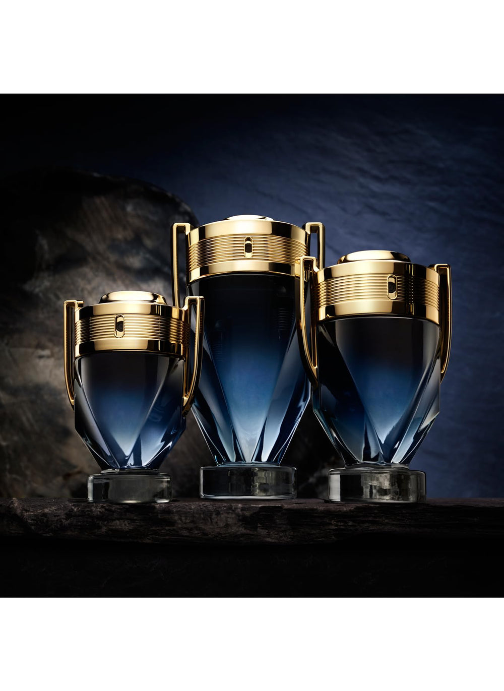Paco Rabanne Invictus, caja y empaque elegante para regalo o colección.
