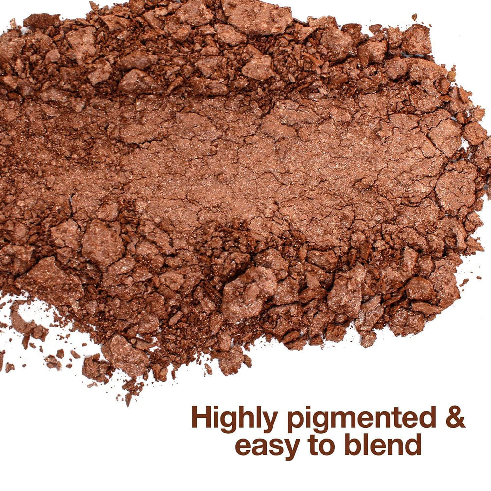 Palladio Bronceador Horneado en seco brinda brillo suave en la piel.