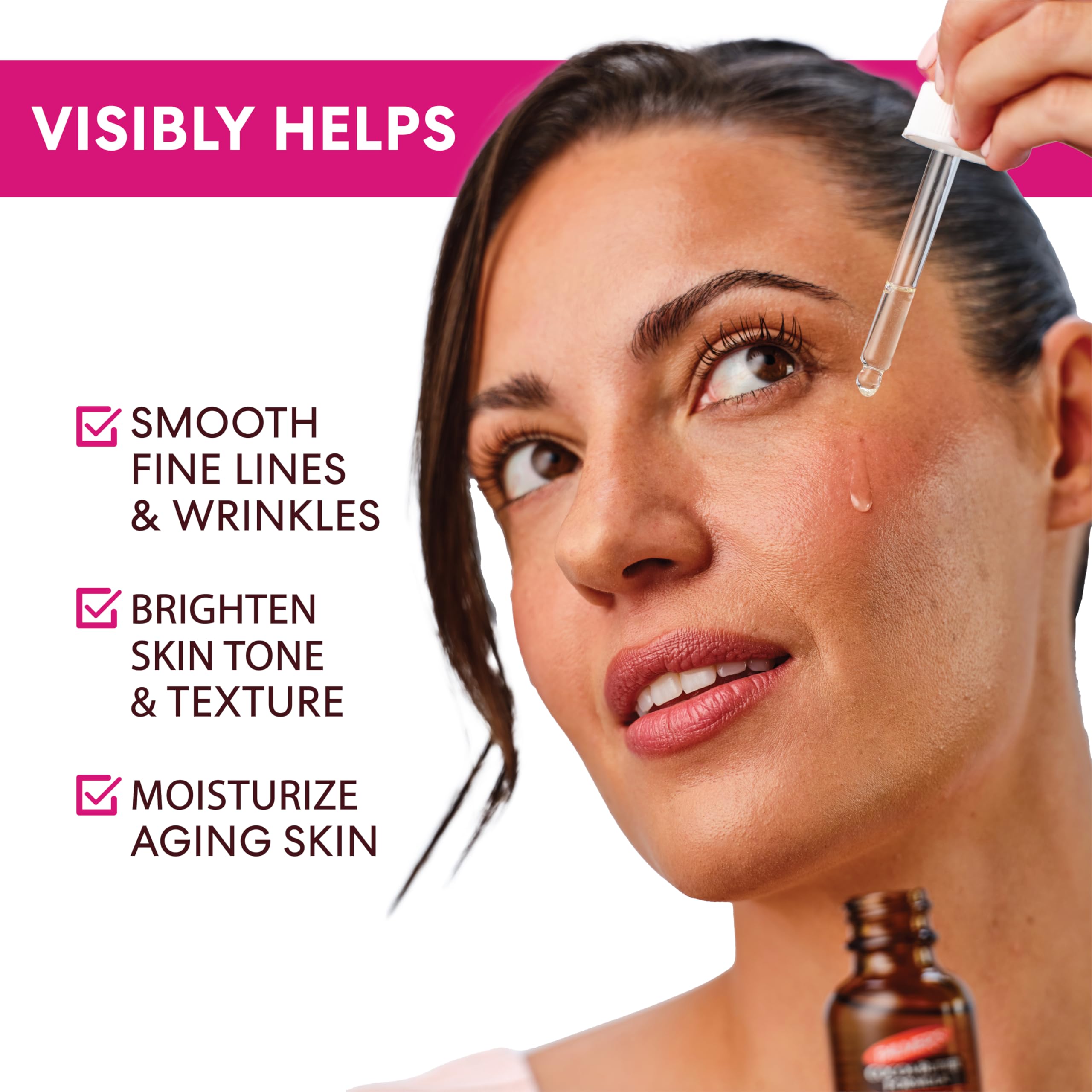 Aplicación con rodillo para rutina facial con Palmer's.