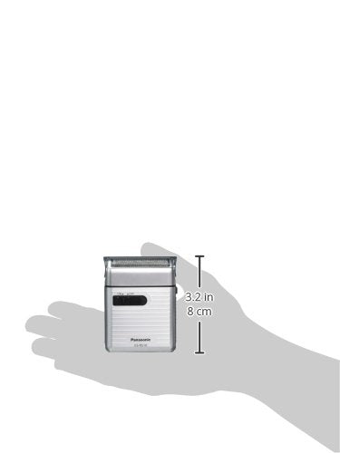 Panasonic ES-RS10-S usa pilas AA, cambio sencillo.
