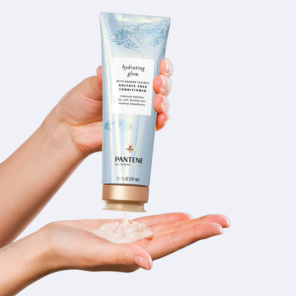 Brillo natural y cabello hidratado con Pantene Nutrient Blends