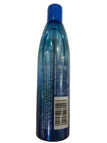 Parachute Advansed Aloe Vera Enriquecido Aceite Coco Cabello No-Grasa: textura ligera y absorción rápida.