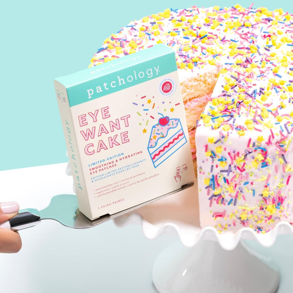 Patchology Gâteau Anniversaire Yeux – applicateur et texture gel apaisante.