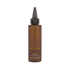 PATTERN Beauty Serum: frasco visible, hidrata el cuero cabelludo.