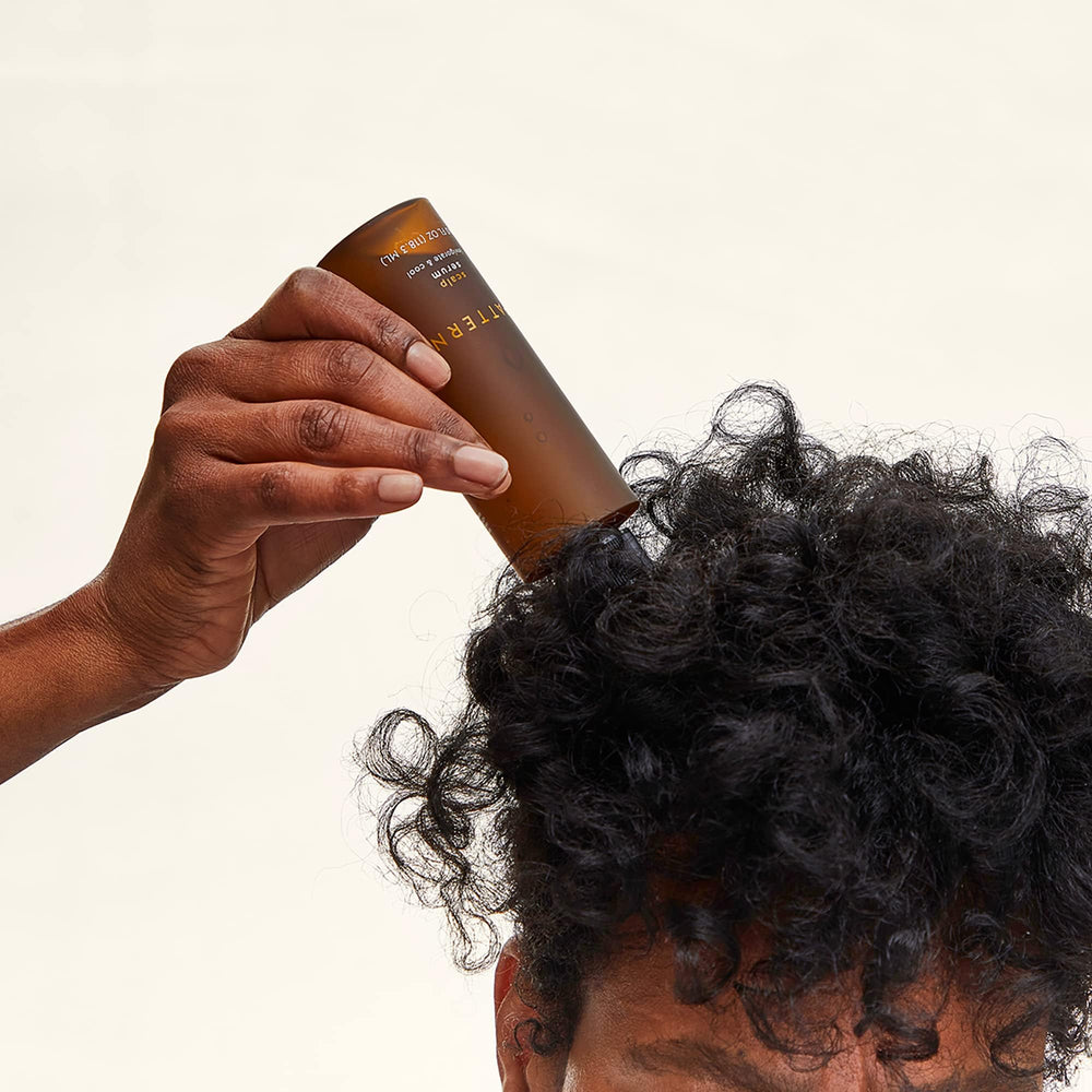 PATTERN Beauty Serum: menta y romero, ingredientes clave para el cuidado capilar.