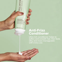Acondicionador anti-frizz en cabello texturizado, manejo y control
