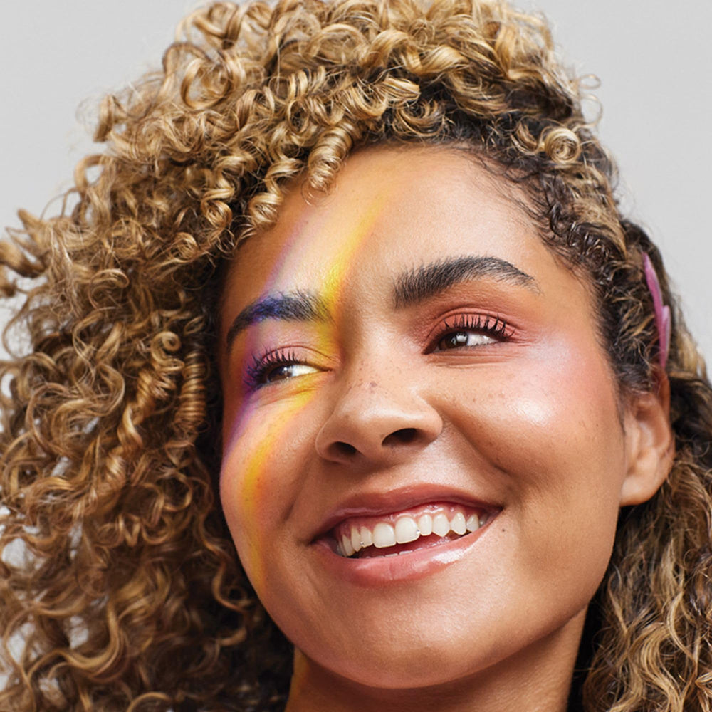 Aceite de almendra en acondicionador de Paul Mitchell para suavidad