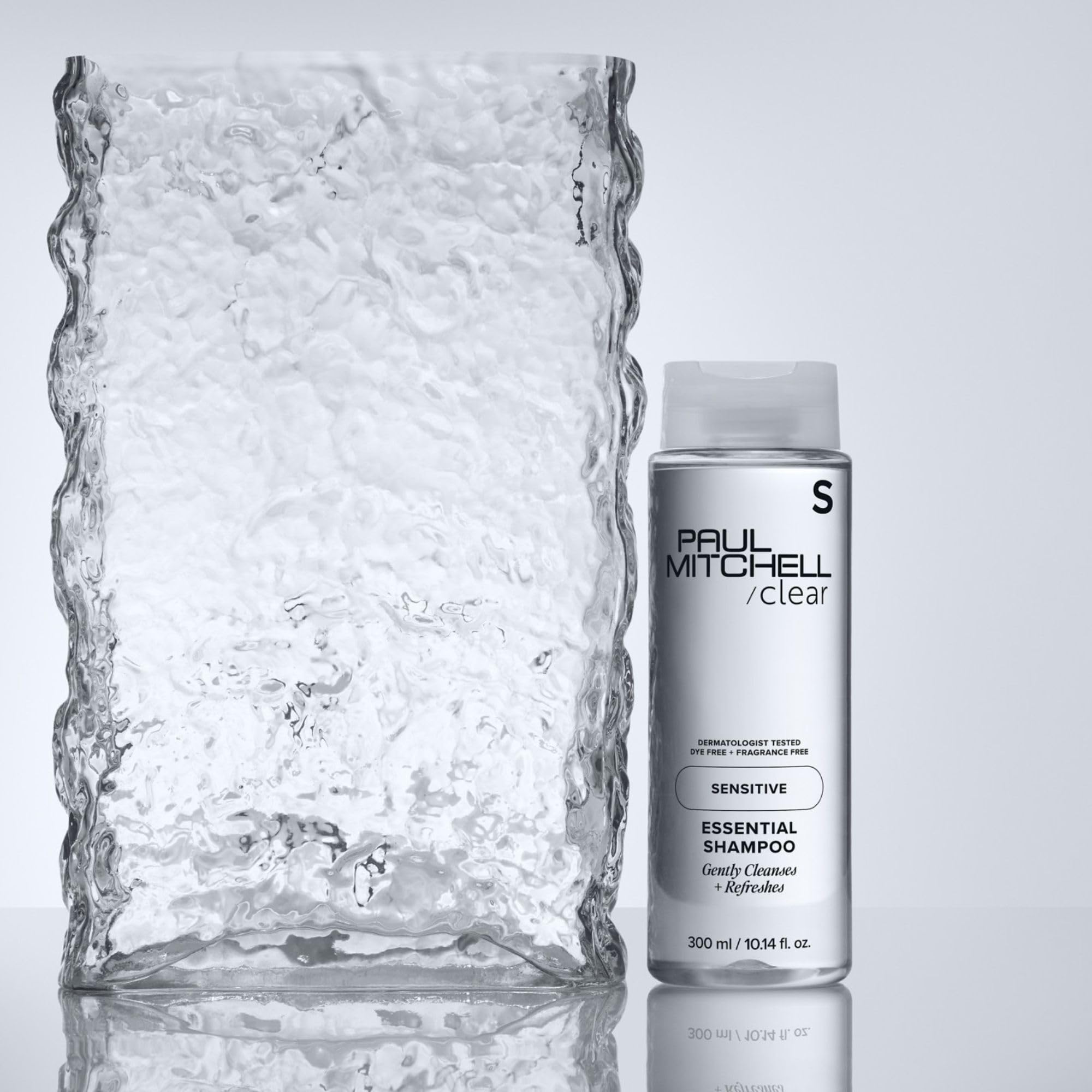 Paul Mitchell Clear Essential Champú: envase con materiales PCR