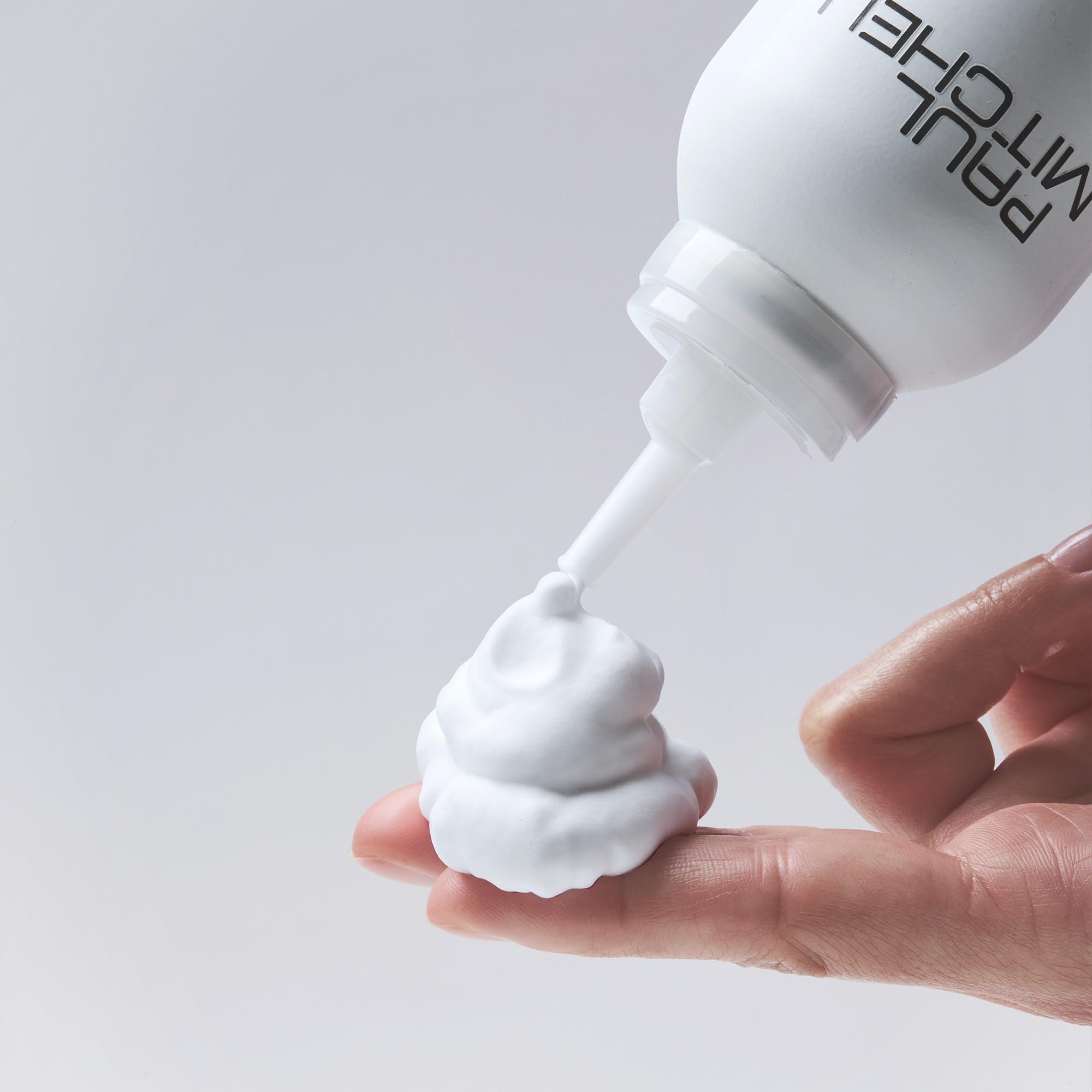 Paul Mitchell Sculpting Foam: cabello hidratado y suave gracias a su fórmula condicionadora