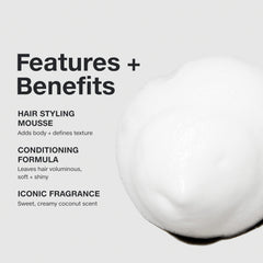 Paul Mitchell Sculpting Foam controla flyaways y suaviza la superficie capilar.