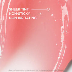 Aplicador del Paula’s Choice Pro-Collagen Peptide Gloss Lip Balm para una aplicación precisa.