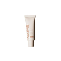 PAUME crema-corte-uñas muestra textura cremosa para hidratacion diaria.