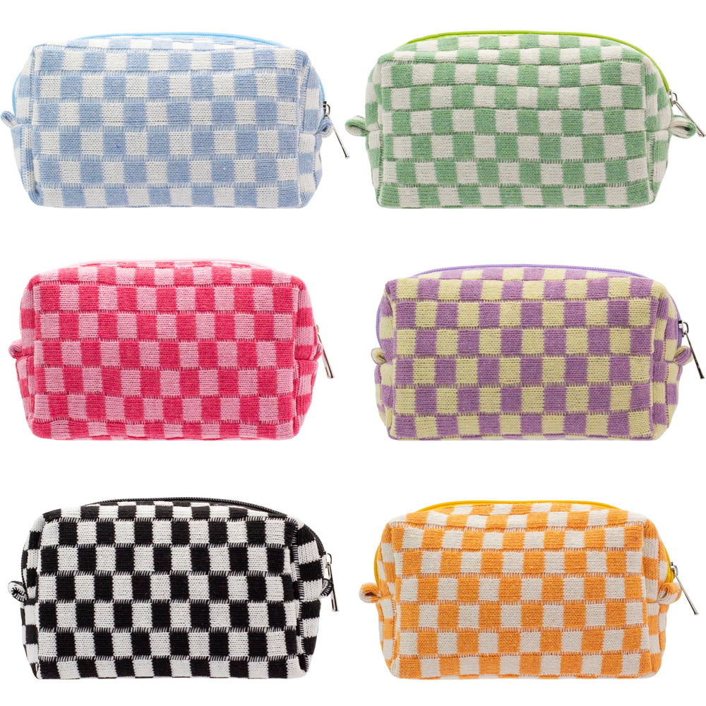 PAZIMIIK bolso de maquillaje a cuadros visto de frente, diseño práctico para viaje.