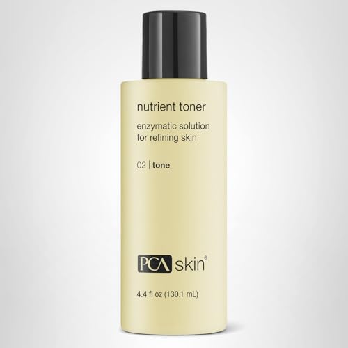 PCA SKIN Nutrient Face Toner: parte de la rutina diaria para piel más suave.